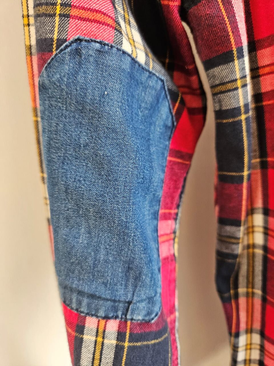 1980s Red Check Levis Shirt XS