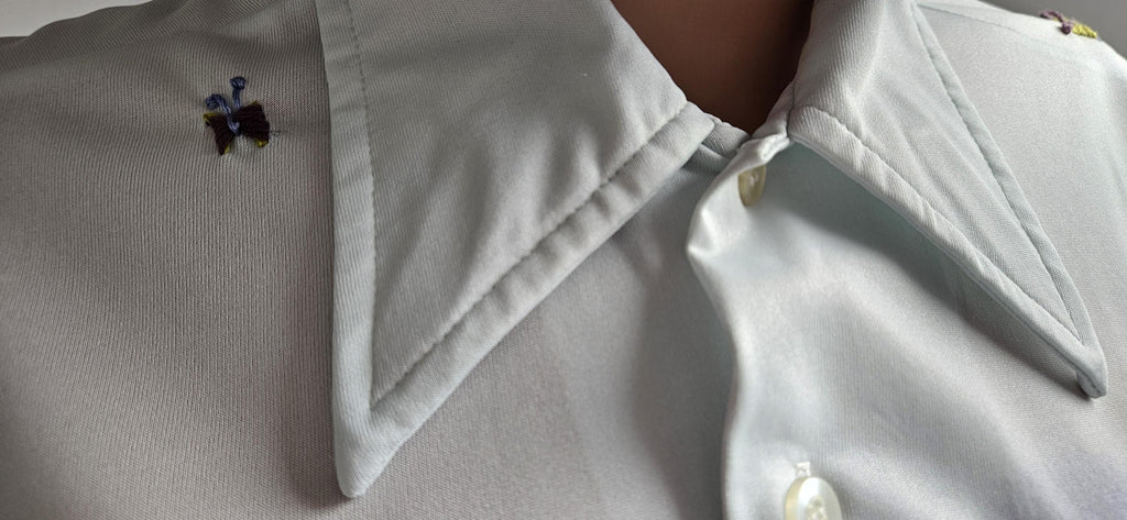 Vintage Picture Print Western Shirt with Butterfly Embroidery M