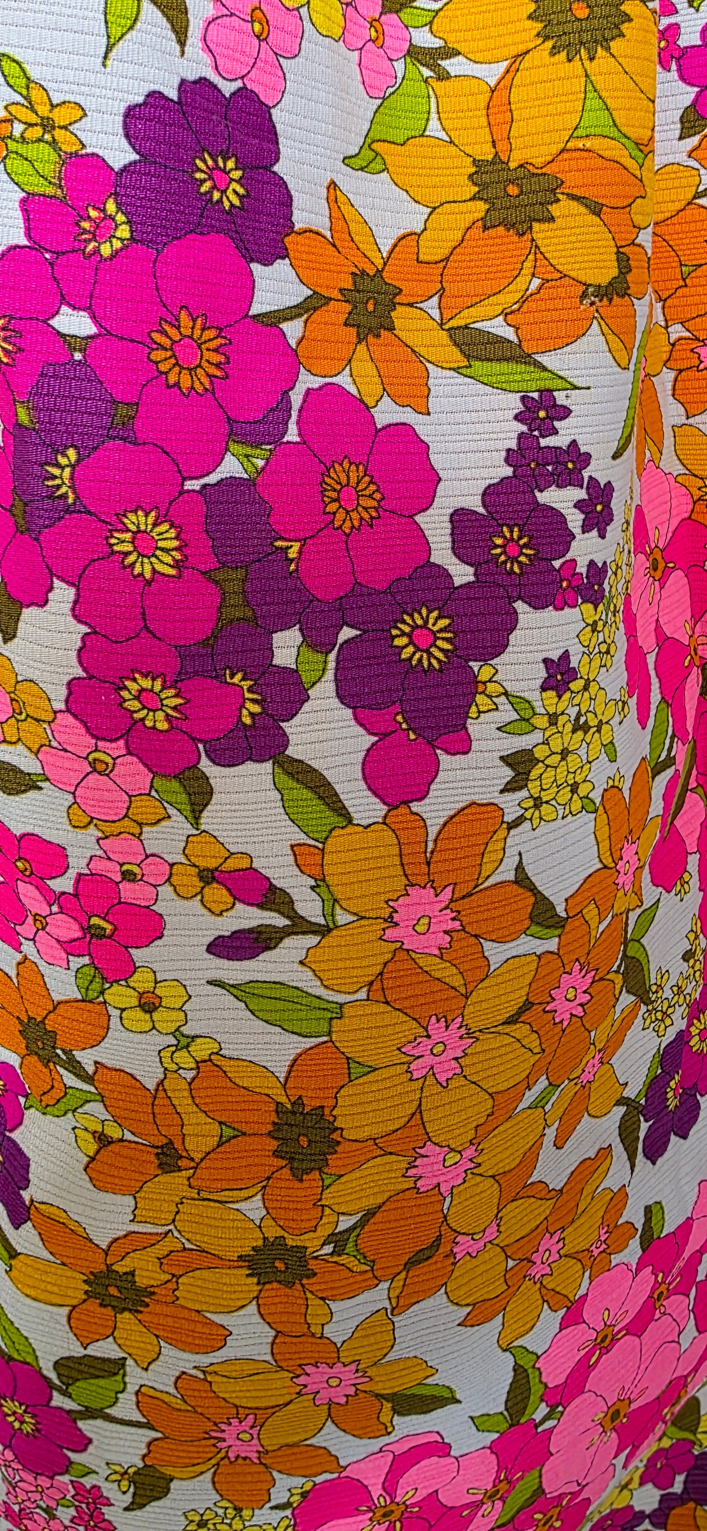 1970s Beverly Vogue Bold Pink Floral Wrap Skirt L