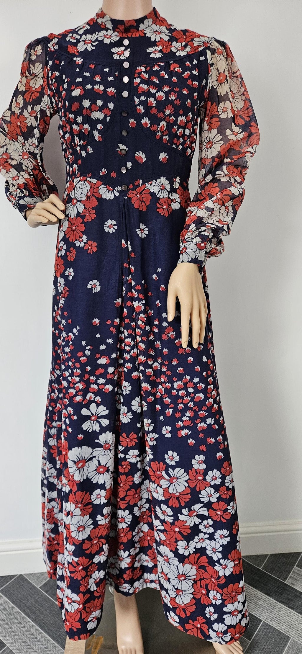 Vintage 1970s Blue Floral Maxi Dress Sz 10