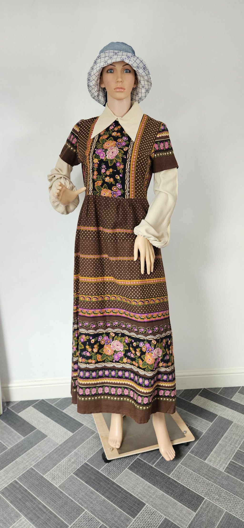 Vintage 1970s Dollyrockers Peasant Style Dress Sz 14/16
