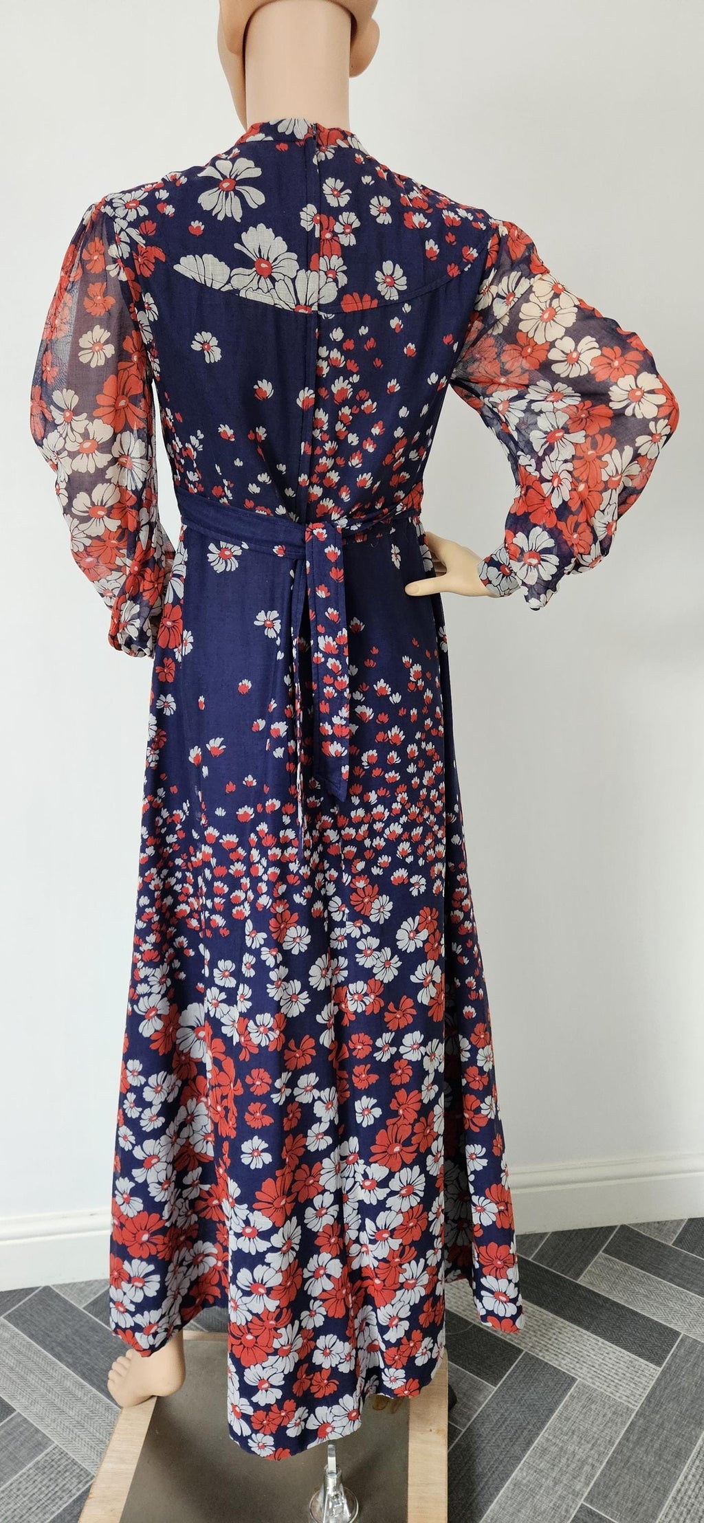 Vintage 1970s Blue Floral Maxi Dress Sz 10