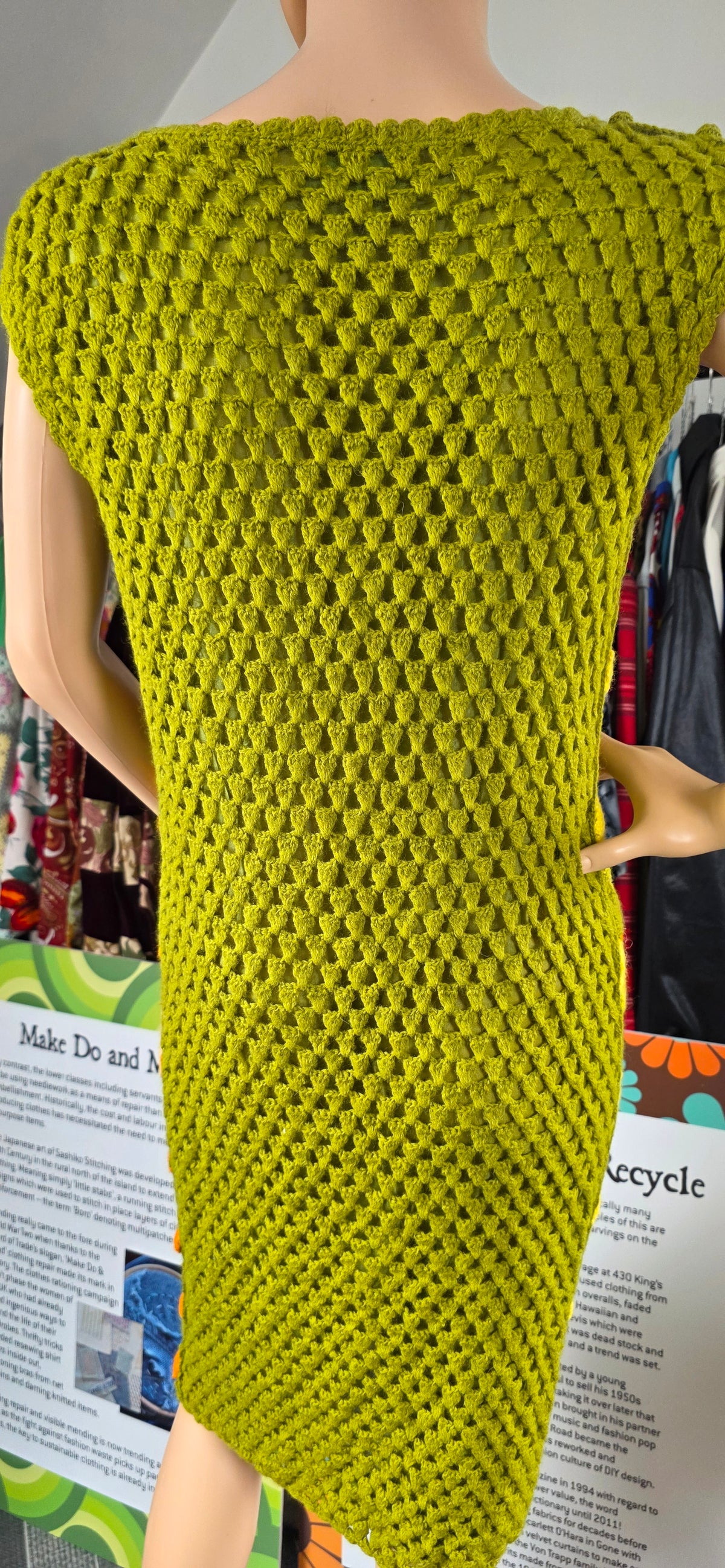 Vintage 1960s Cerimode Crochet Shift Dress 12/14