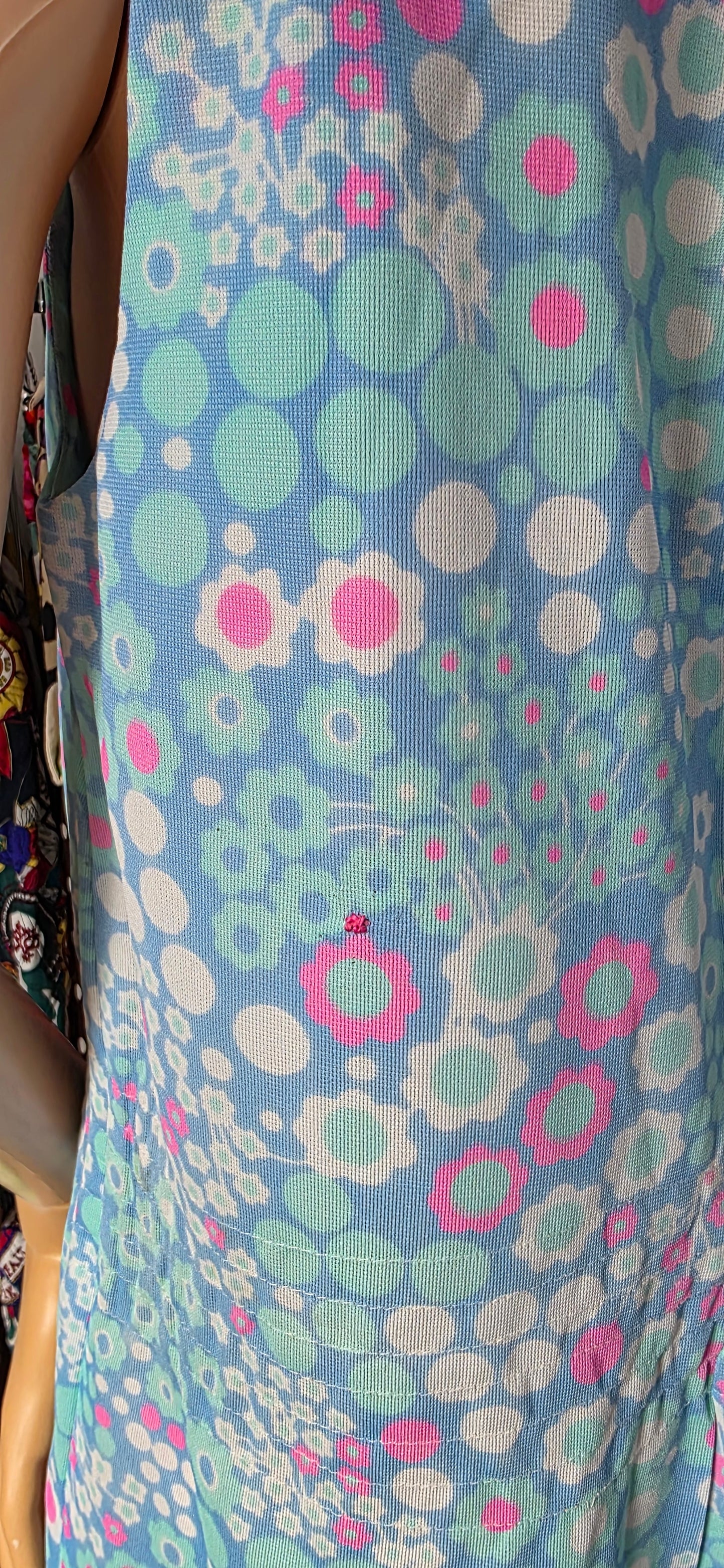 As new 1960s Blue Floral Sleeveless Dress sz14
