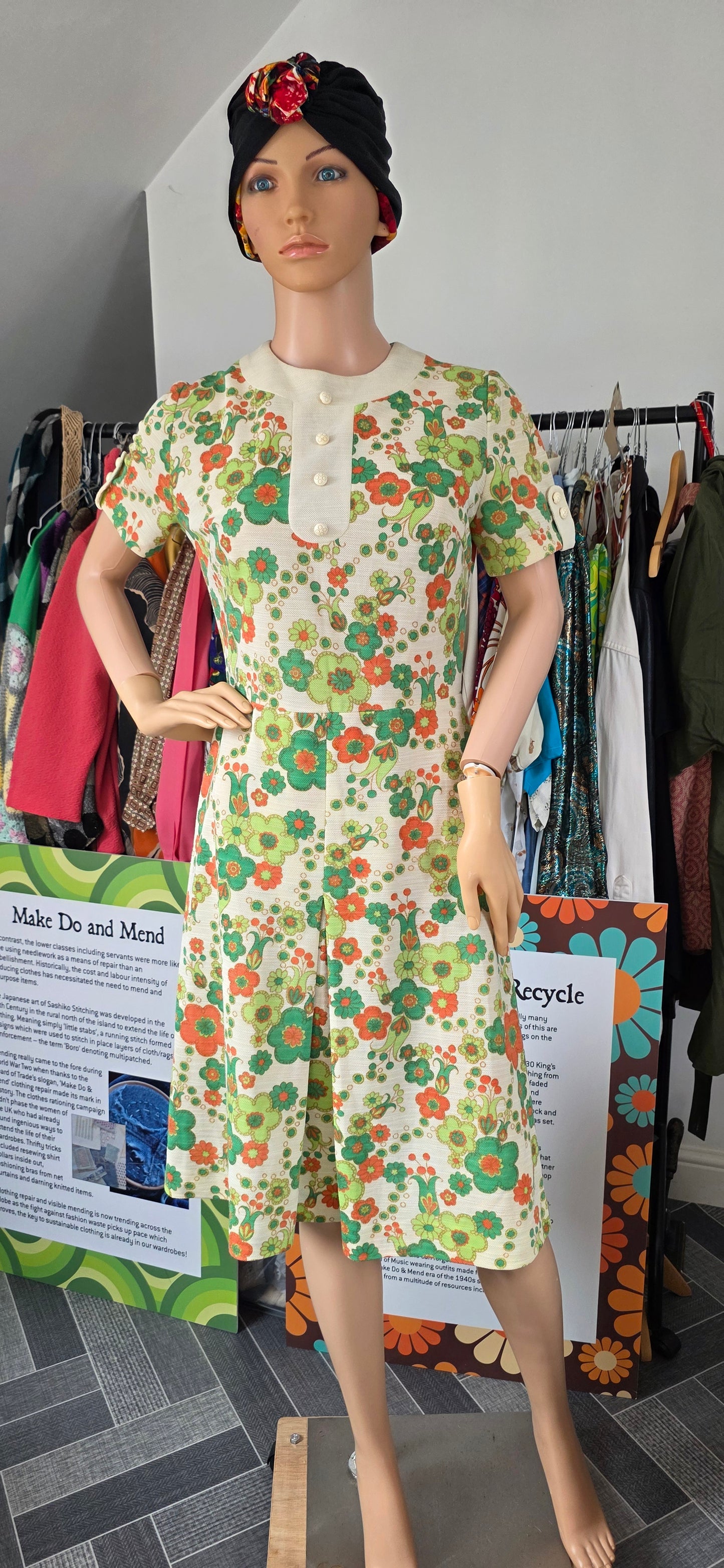1970s Frankenwalder Floral Dress 12